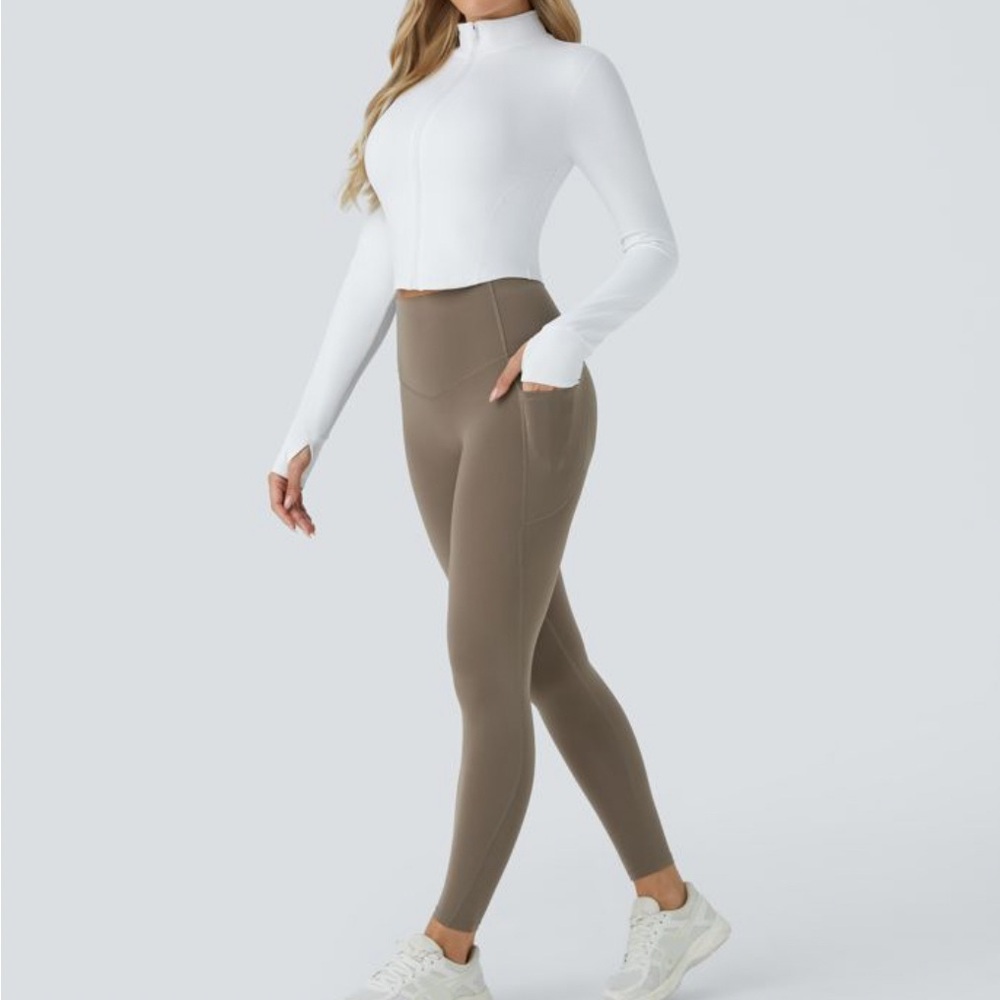 HALARA Women's Taupe High-Waisted Leggings